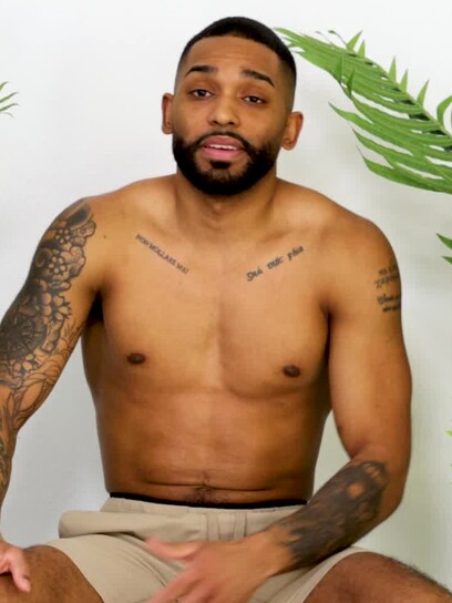 All Eyes Are On New Hung Stud James Harp!