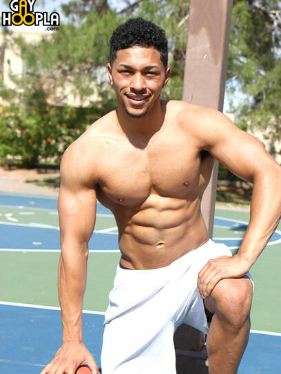 RIPPED Muscle Model Andre Temple