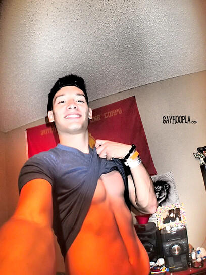 Hot jock Thomas Diaz