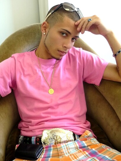 Hot latin twink Gilberto jerking off dick